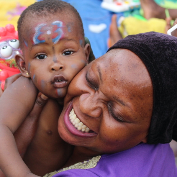 SPE - Mother and child for web
